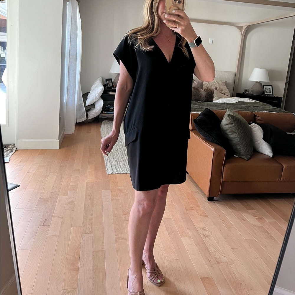 BANANA REPUBLIC Crepe Cocoon Tee Dress Black Small